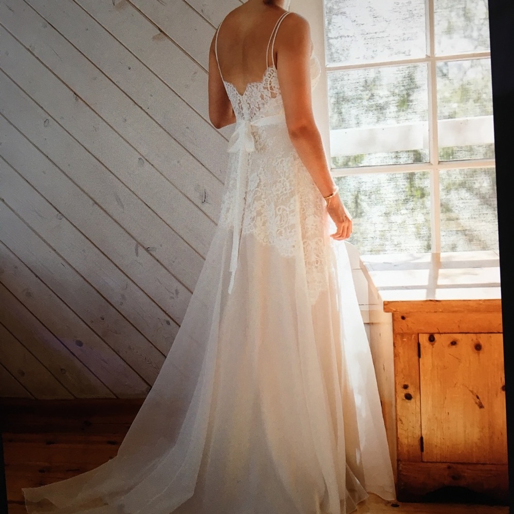 Anais Anette Wedding Gown